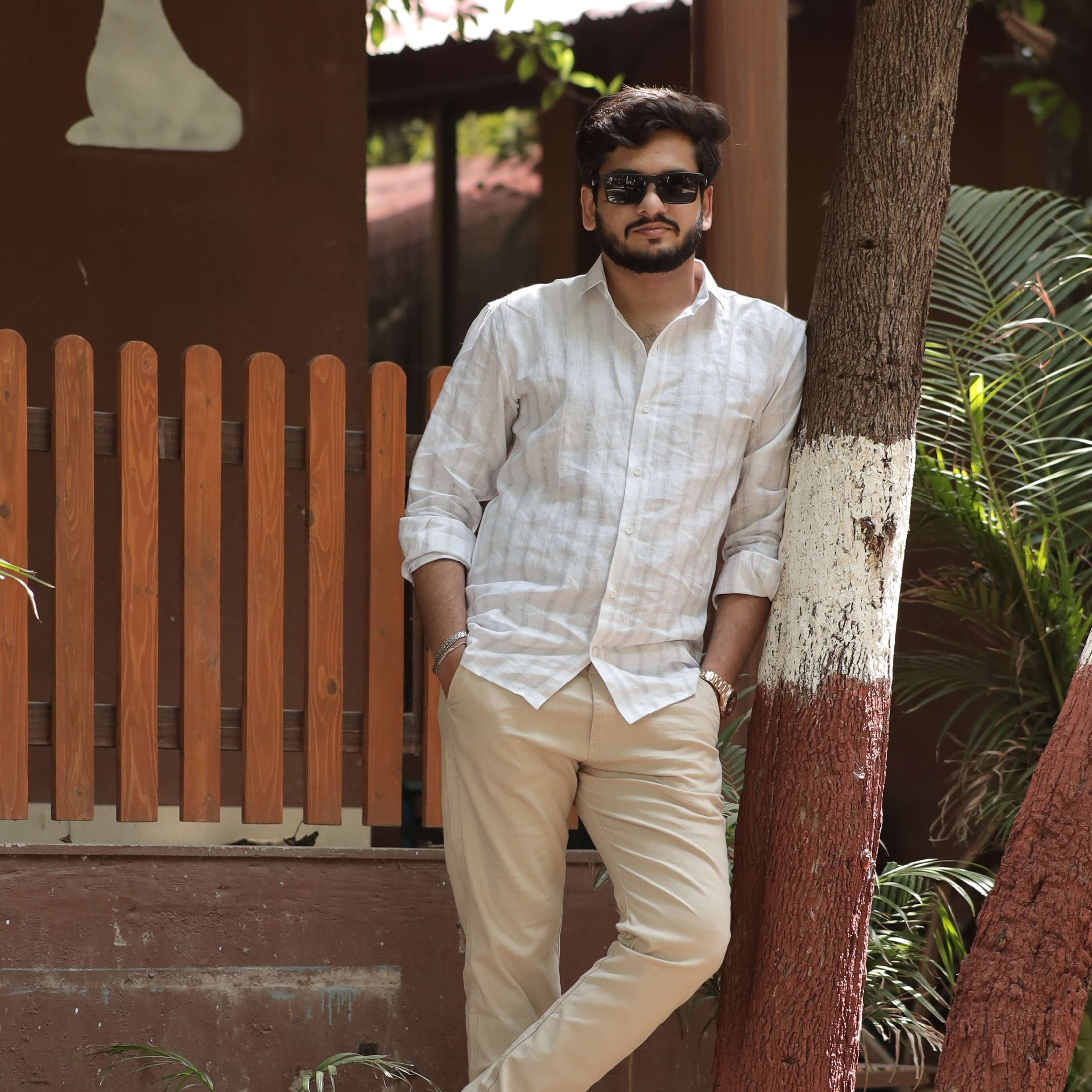White Linen Textured Shirt for Men – Breathable Casual Fit