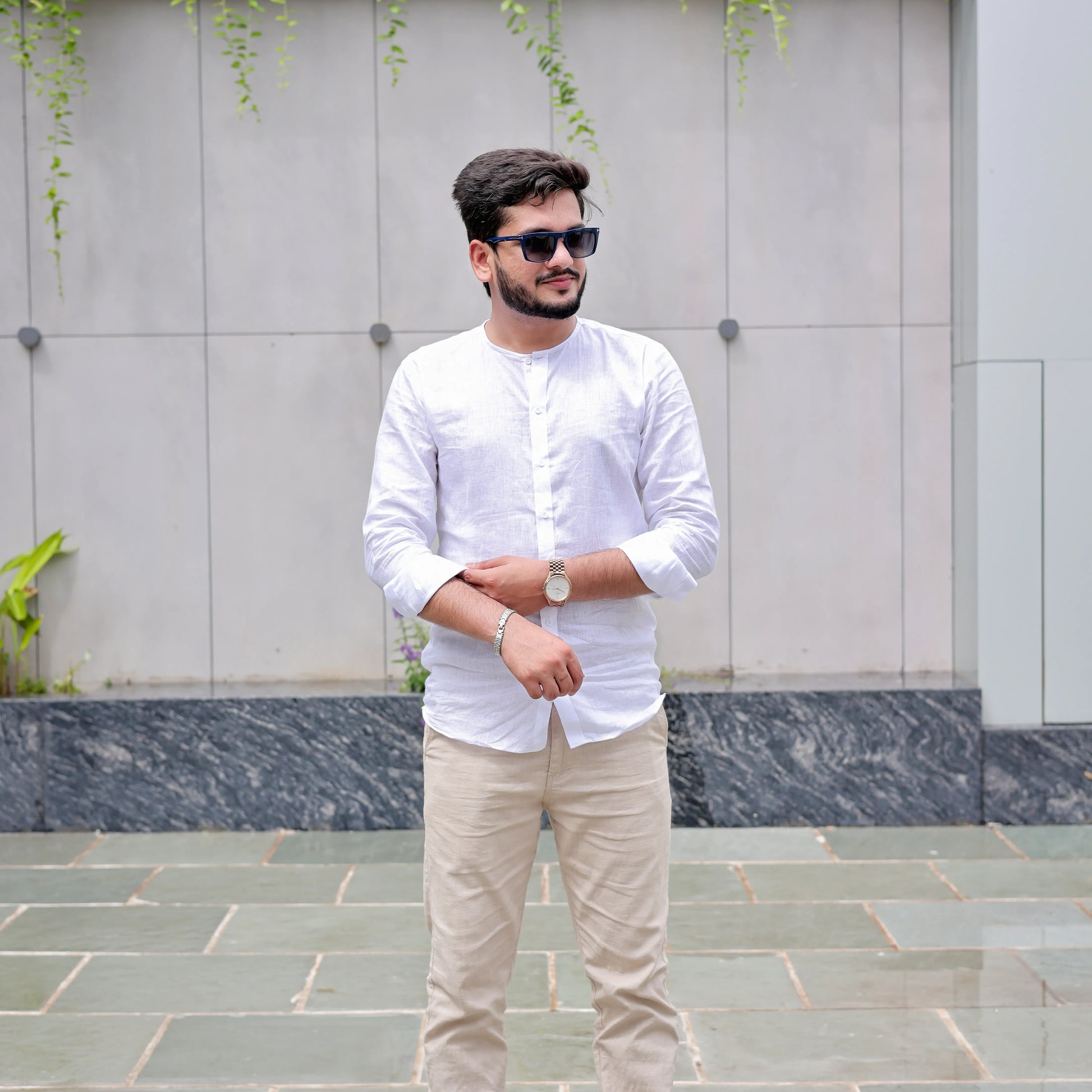 plain white shirt